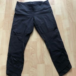 Lululemon cropped leggings